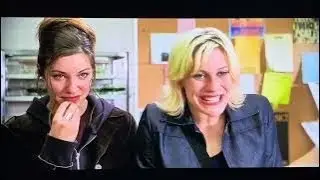 HALLOWEEN: RESURRECTION Movie Review (2002) Schlockmeisters #1811