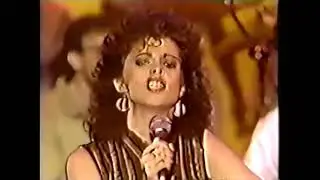 Sheena Easton - Strut (American Bandstand '84)
