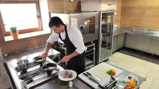 Zdrowa Kuchnia Beef Master - Kawałki polędwicy podane na warzywach
