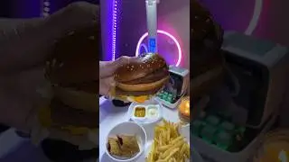 Delicious dinner 🍔