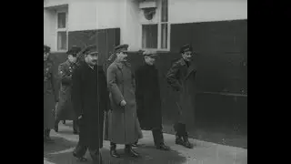 7 ноября 1937 года в Москве. (1937)