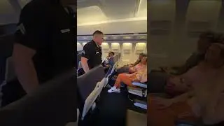 She messed with the wrong person...🤨🙅🏻‍♀️🙅🏻‍♀️😂