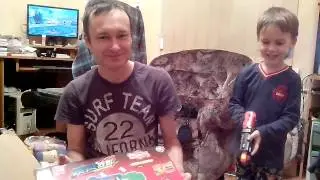 Детские игрушки из Китая: Пистолет с присосками