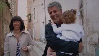 ROADRUNNER: A FILM ABOUT ANTHONY BOURDAIN (2021) | Hollywood.com Movie Trailers