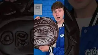 WORLD'S BIGGEST FREEZE DRIED OREO! 