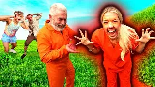 MY GIRLFRIEND IS THE WORLD'S MOST DANGEROUS CRIMINAL