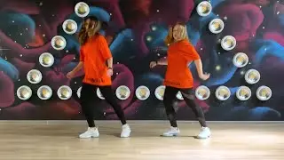 Amazing Girls Dancing! Best Shuffle Dance | Cutting Shapes