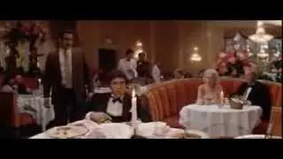 Тони Монтана (Аль Пачино) фрагмент в ресторане