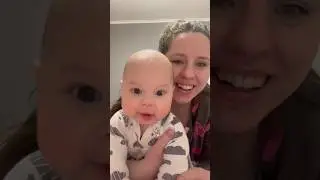 Видит себя на селфи камере🤍 #baby #дети #малыш #мама #tiktok #reels #tiktok #shorts #shortvideo