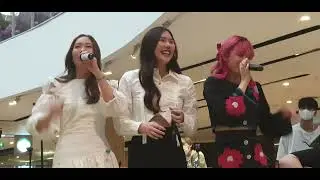 กันและกัน (Cover) Puimek ft.CinCin Bell Warisara live @ Centralworld (18/09/2022)