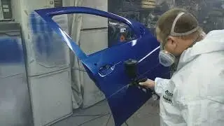 Покраска передней двери на Рено Логан