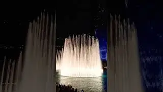 Dubai Fountain show, Downtown Fountain Dancing show Burj khalifa lighting 