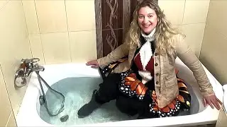 So Many Clothes… and Then I Got Soaked! (Wetlook)