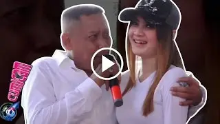 Digoyang, Tukul Peluk Penyanyi Dangdut - Cumicam