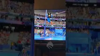 Жаль этого добряка… #olympics #polevaulting #paris2024