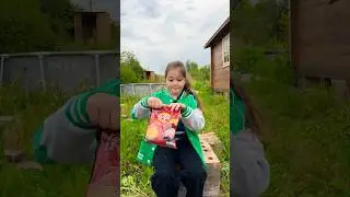 Как едят чипсы нормальные люди и как ем я😂 