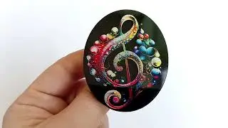 Скрипичный ключ брошь