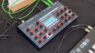 Fred's Lab Manatee: SUPERBOOTH 24