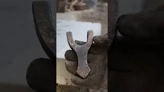 Casting Bronze Slingshot out of Scrap