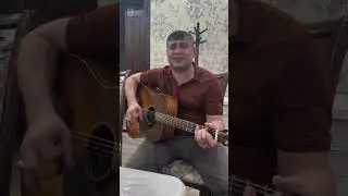 Muzik aka Gitarist №1