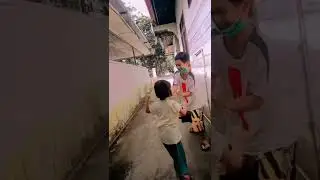 Adek marah karna digangguin kakak 