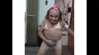 Мамина модница