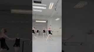 How we do Pointe Combination in Center - Osipova Ballet Academy - Vaganova training in California