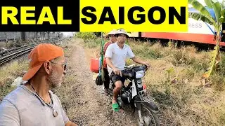REAL SAIGON: Walking the Railway Backstreets of HCM City VIETNAM 🇻🇳