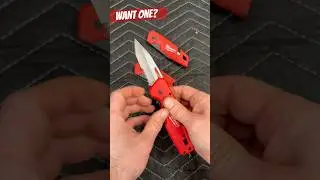5-in-1 EDC Knife Dual-Screwdriver Nut Driver Bottle Opener by MILWAUKEE