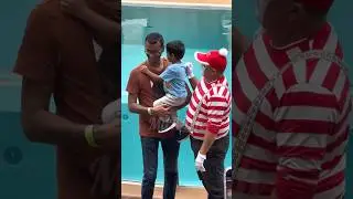 Tom the famous Seaworld mime