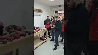 Представители