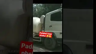 kenapa bisa terguling ? #short #trukoleng #mobiltruk #truck #youtubeshorts #viral
