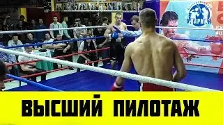 Топ из клуба  Ударник  карает монстра в профи!