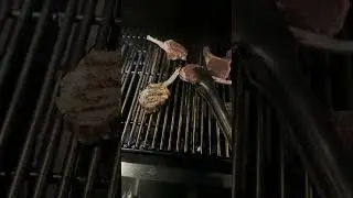 Каре ягненка на гриле #гриль #еда #мясо #grillcooking #рецепт #шашлык #outdoorcooking #рецепты