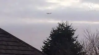 2 EasyJets Landing At The SAME TIME At Liverpool Airport!