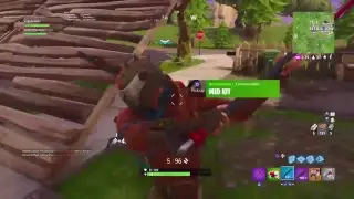 Fornite goated builder useing builder pro Combat pro (mic broke getting one today)