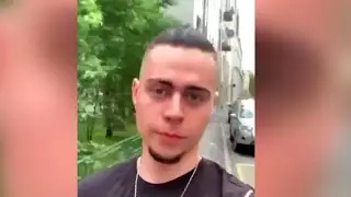 Фрейм Теймер покрасил бороду