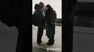 Цыганский гламур на заработках в Москве в метро.  задержана