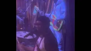 when U take a shiet in the street, pick it up with your bare hands & throw it in the trash -MonoNeon