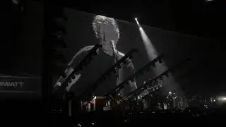 Rodger Water - Us And Them tour (live in Roma 14.07.18)