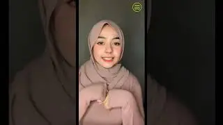 hijab cantik tampil pake baju tipis 