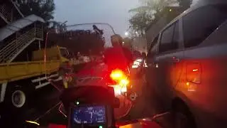 Macet Kalideres Pagi Ini.. Masih proyek pengecoran jalan