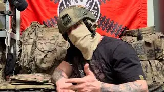 Полноразмерный шлем и активные наушники