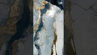 Мрамор декоративной штукатурки в технике СРЕЗ-КАМНЯ с применением натуральных металлов !￼