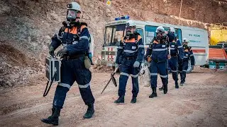 Спасение из-под завала отработали горноспасатели МЧС России в Севастополе