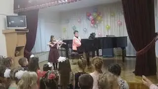 Моцарт Алегретто. Скрипка. Соломие 6 лет