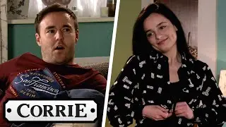 Alina Shows Tyrone How She Feels About Him | Coronation Street
