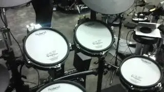 NAMM 2011: Roland debuts the new TDKX2 electronic drum kit