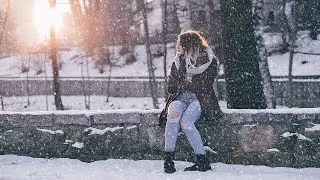 How To Add Realistic Falling Snow to Your Photos with Photoshop 2022