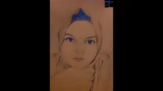 Drawing a Model | Portrait